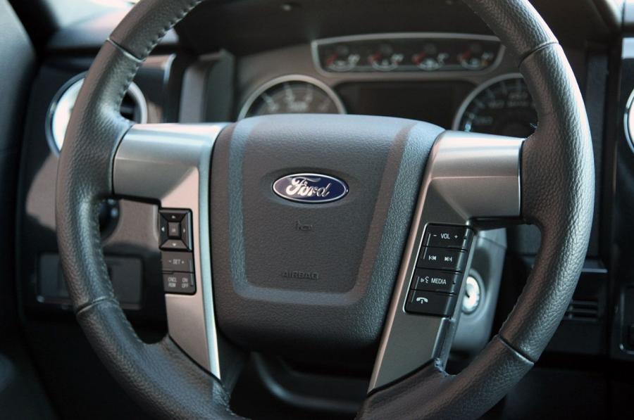  Ford F-150 Harley-Davidson Edition 2010 года  (фото 32 из 78)